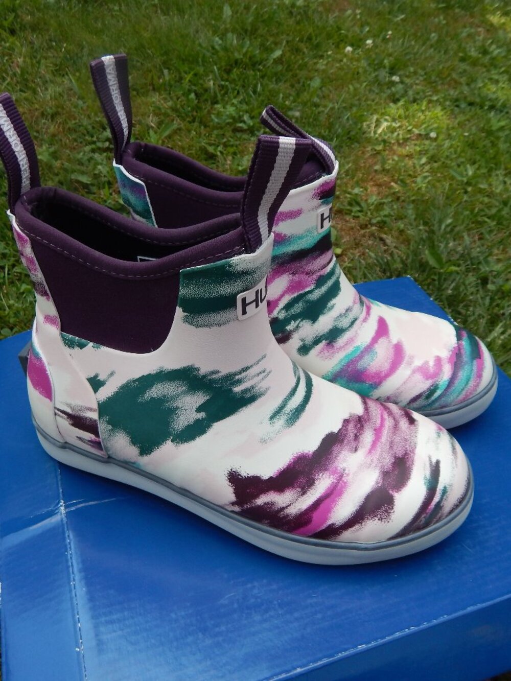 HUK Fishing Boot Rogue Wave Camo Womens Size 5 H6800002-665 Barely Pink ***